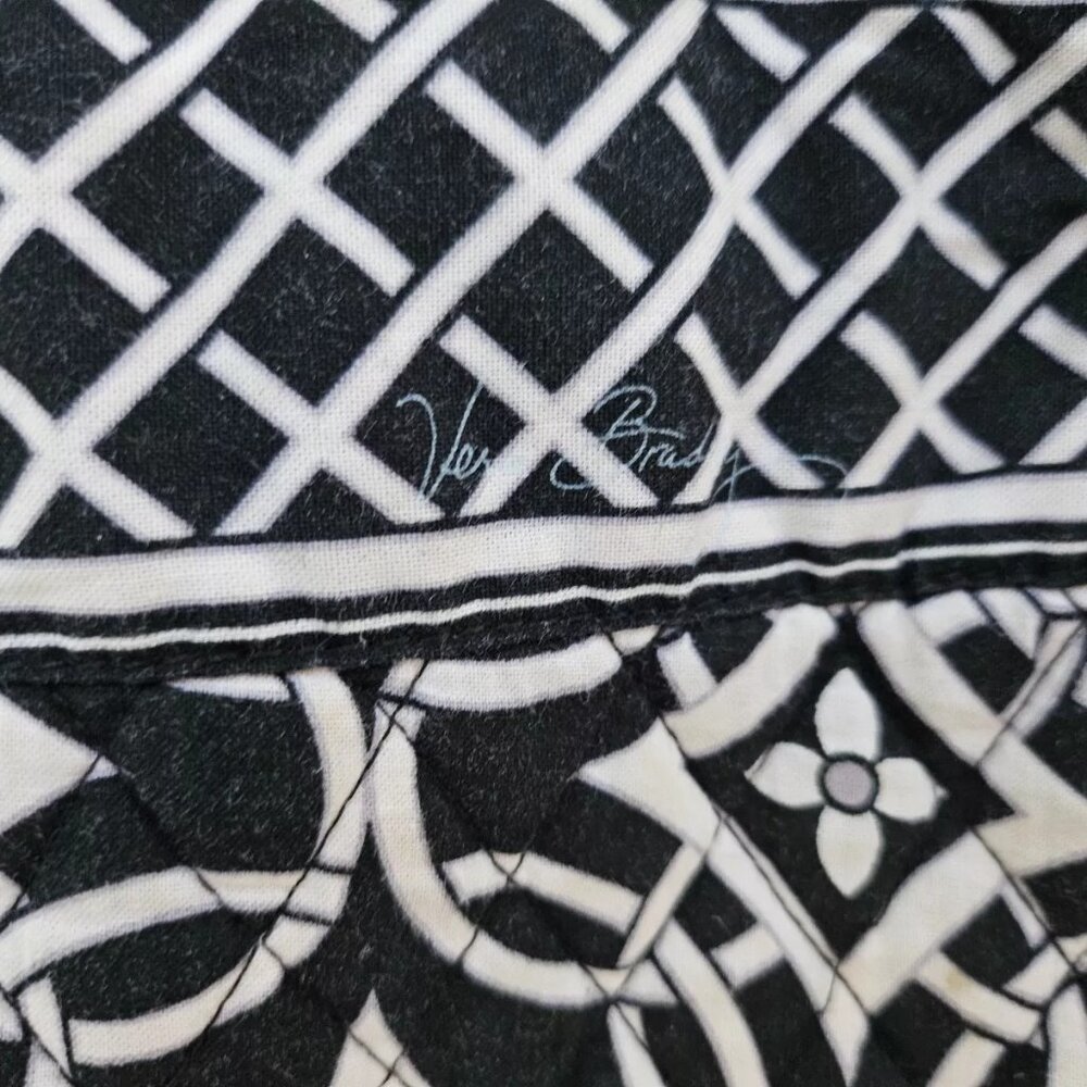 Vera Bradley Women Lunch Bag Black/White Floral Bag - Picture 7 of 14